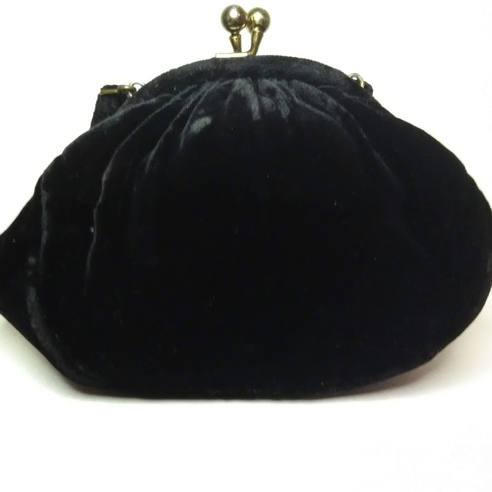 Late 1930's Authentic Vintage Black Velvet Purse - Picture 2 of 6